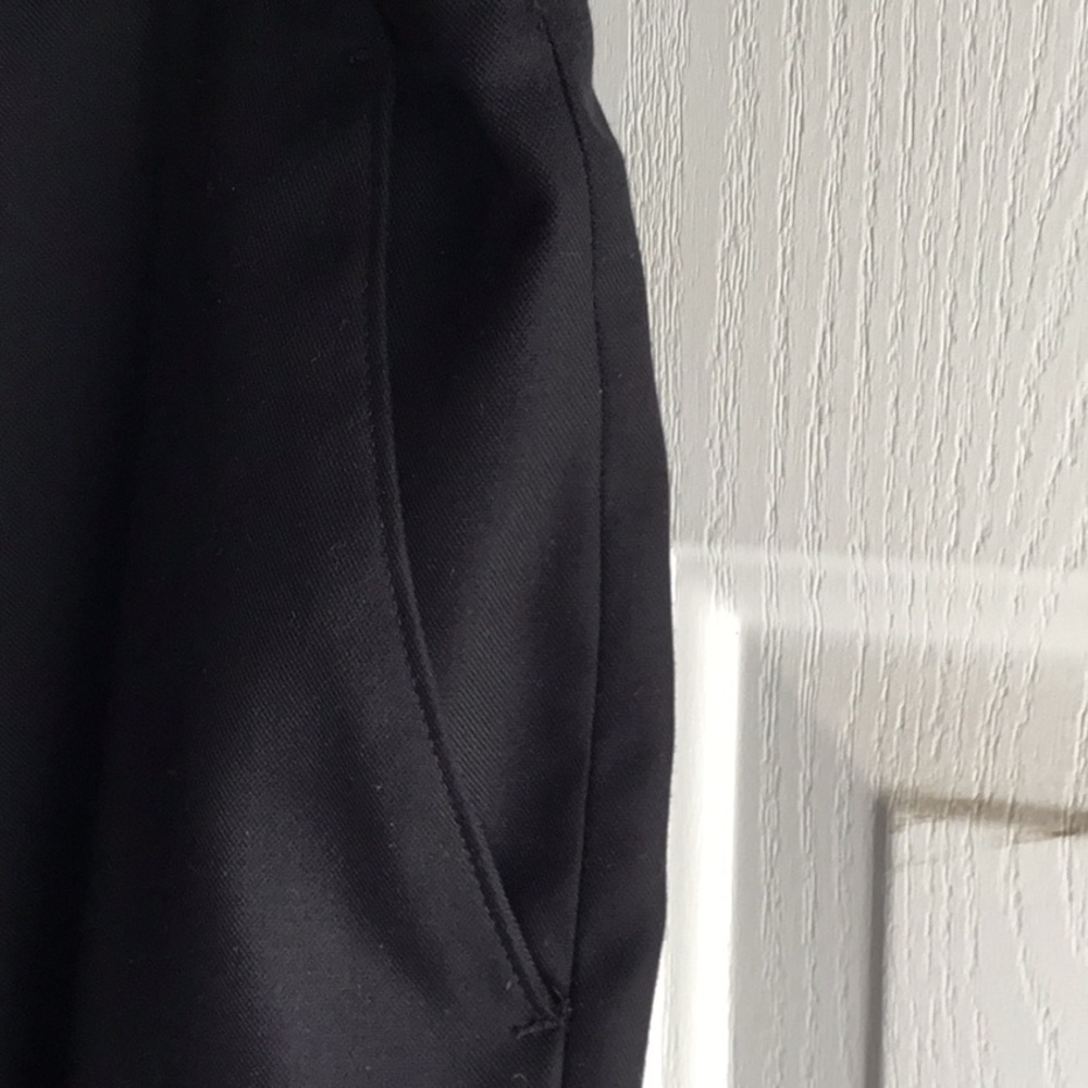 Perry Ellis Men’s slacks - Picture 3 of 4